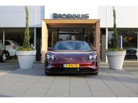 Occasion Porsche Taycan Performance Package 380 kW (518 PK) 2022 Rood Stationwagen