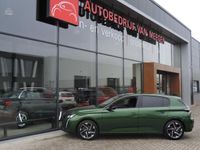 tweedehands Peugeot 308 CC 1.2-T 131PK Allure Pack Business AUTOMAAT 31.000km | Vert Olivine | LED kopl | Navi | E | Cruise contr | Dodehoek