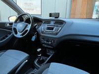 tweedehands Hyundai i20 1.2 HP i-Motion - Bluetooth Cruise C. MP3