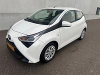 Occasion Toyota Aygo X-play 72 PK (52 kW) 2019 Wit Hatchback