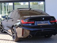 Nieuw BMW 320 M Sport 184 PK (135 kW) 2025 Zwart Sedan