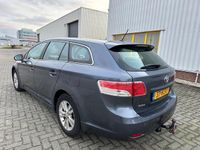 tweedehands Toyota Avensis Wagon 1.8 VVTi Dynamic Automaat