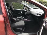 tweedehands Peugeot 2008 1.2 PureTech Allure Aut. LPG 2015