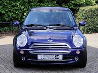 Occasion Mini Cooper Pepper 116 PK (85 kW) 2005 Paars Hatchback