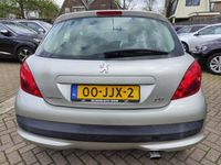 tweedehands Peugeot 207 Look 1.4-16V VTi, APK 09-02-2024