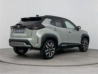 Nieuw Toyota Yaris Executive 131 PK (96 kW) 2026 Groen metallic Hatchback