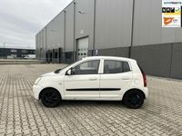 Occasion Kia Picanto Light 61 PK (44 kW) 2007 Wit Hatchback
