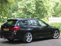 Occasion BMW 330 Executive 259 PK (190 kW) 2017 Zwart Stationwagen