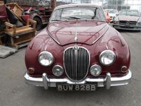 tweedehands Jaguar MK II -RHD red