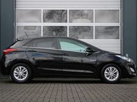 tweedehands Hyundai i30 1.6 GDi i-Motion Clima/Cruise/Radio-CD/Navi/Blueto