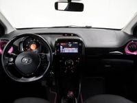 Occasion Toyota Aygo X-cite 72 PK (52 kW) 2019 Paars Hatchback