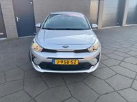 Occasion Kia Rio Comfort 101 PK (74 kW) 2020 Grijs Hatchback