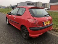 tweedehands Peugeot 206 1.1 Pop' Art