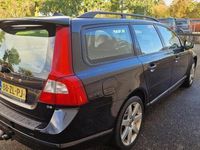 tweedehands Volvo V70 2.4 D5 Momentum