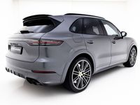 tweedehands Porsche Cayenne Turbo S 4.0 E-Hybrid 680 PK | Keramisch | 4W Sturing | Carbon | Pano | 22"