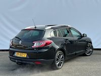 tweedehands Renault Mégane Estate 1.2 TCe Bose Sportvelgen | Navi | Camera | Panoramadak | Clima | Cruise | Trekhaak !!