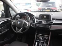 tweedehands BMW 218 2-SERIE Active Tourer i Luxury | Panoramadak | Trekhaak |