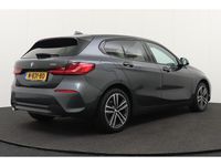 Occasion BMW 118 Basis 136 PK (100 kW) 2021 Grijs Hatchback