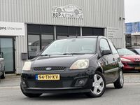 tweedehands Ford Fiesta 1.4-16V Futura AIRCO/LM VELGEN/TREKHAAK