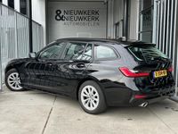 tweedehands BMW 318 318 Touring i Executive Edition | AUTOMAAT | CARPLA