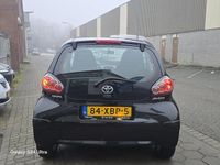 Occasion Toyota Aygo 68 PK (50 kW) 2012 Zwart Hatchback