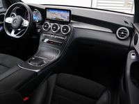 Occasion Mercedes GLC300 Business 320 PK (235 kW) 2021 Grijs Coupé