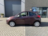 tweedehands Ford Ka 1.2 Titanium Airco! Nap! NL-auto! Speciaal kleur!