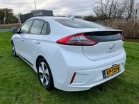 Occasion Hyundai Ioniq Comfort 88 kW (120 PK) 2017 Wit Hatchback