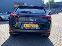 tweedehands Lexus UX 300e Business