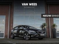 Occasion Volvo V40 R-Design 122 PK (89 kW) 2016 Zwart Hatchback