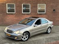 tweedehands Mercedes C230 Avantgarde / SCHUIFKANTELDAK / NAVI MULTIEMEDIA / RIJDT SCHAKELT GOED