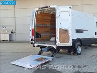 tweedehands Iveco Daily 70C18 Automaat Laadklep 7Ton Euro6 L4H2 AIrco Cruise Camera LBW 16m3 Airco Cruise control