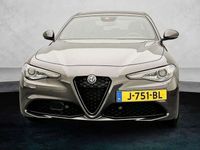 tweedehands Alfa Romeo Giulia Sprint 200pk Automaat | Navigatie | Lederen Bekled