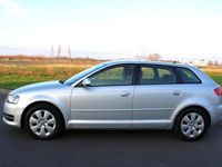 tweedehands Audi A3 Sportback 1.2 TFSI Attraction Advance Automaat, Climate Control, Navigatie