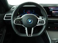 Occasion BMW 330 M Sport 291 PK (214 kW) 2025 Rood Stationwagen