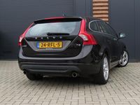 Occasion Volvo V60 Momentum 241 PK (177 kW) 2011 Zwart (metallic) Stationwagen