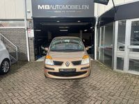 Occasion Renault Modus Dynamique 75 PK (55 kW) 2005 Beige MPV