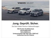 tweedehands Volvo XC60 XC60T8 R-Design Plug-In Hybrid*PANO*STHZ*AHK*