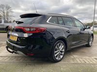 tweedehands Renault Mégane GT Line Estate 1.3 TCe / Automaat / Trekhaak / 17'