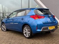 Occasion Toyota Auris Executive 99 PK (72 kW) 2013 Blauw Hatchback
