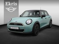 Occasion Mini Cooper S Favoured 204 PK (150 kW) 2025 Groen Hatchback
