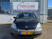 Occasion Toyota Yaris 68 PK (50 kW) 2003 Zwart Hatchback
