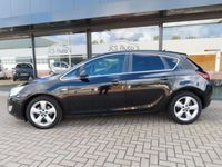 tweedehands Opel Astra 1.6 Cosmo Ecc Cruise Navi Pdc 17 Inch 2010