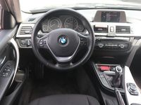 tweedehands BMW 316 3-SERIE Touring i Business | Keyless go | Cruise control | Sport velgen |