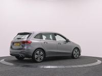 Occasion Mercedes B180 Premium 136 PK (100 kW) 2019 Grijs MPV