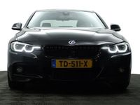 Occasion BMW 330 Executive 252 PK (185 kW) 2018 Zwart Sedan