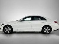 Nieuw Mercedes 300 Business 230 kW (313 PK) 2025 Licht poolwit uni metallic Sedan