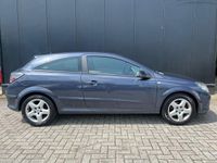 tweedehands Opel Astra GTC 1.6 Edition '07 Nap/Airco/Lmv/GehOnderh