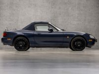 tweedehands Mazda MX5 1.8i Sport 141Pk (YOUNGTIMER, HARDTOP, LEDEREN SPORTSTOELEN, ELEK RAMEN, ZWART HEMEL, LM VELGEN, NIEUWSTAAT)