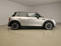 tweedehands Mini Cooper 5-deurs Camden Plus Edition / Automaat / Sportstoe